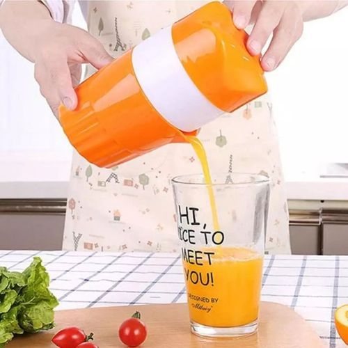 CLEARANCE OFFER Manual Orange Juicer/ Lemon Squeezer
