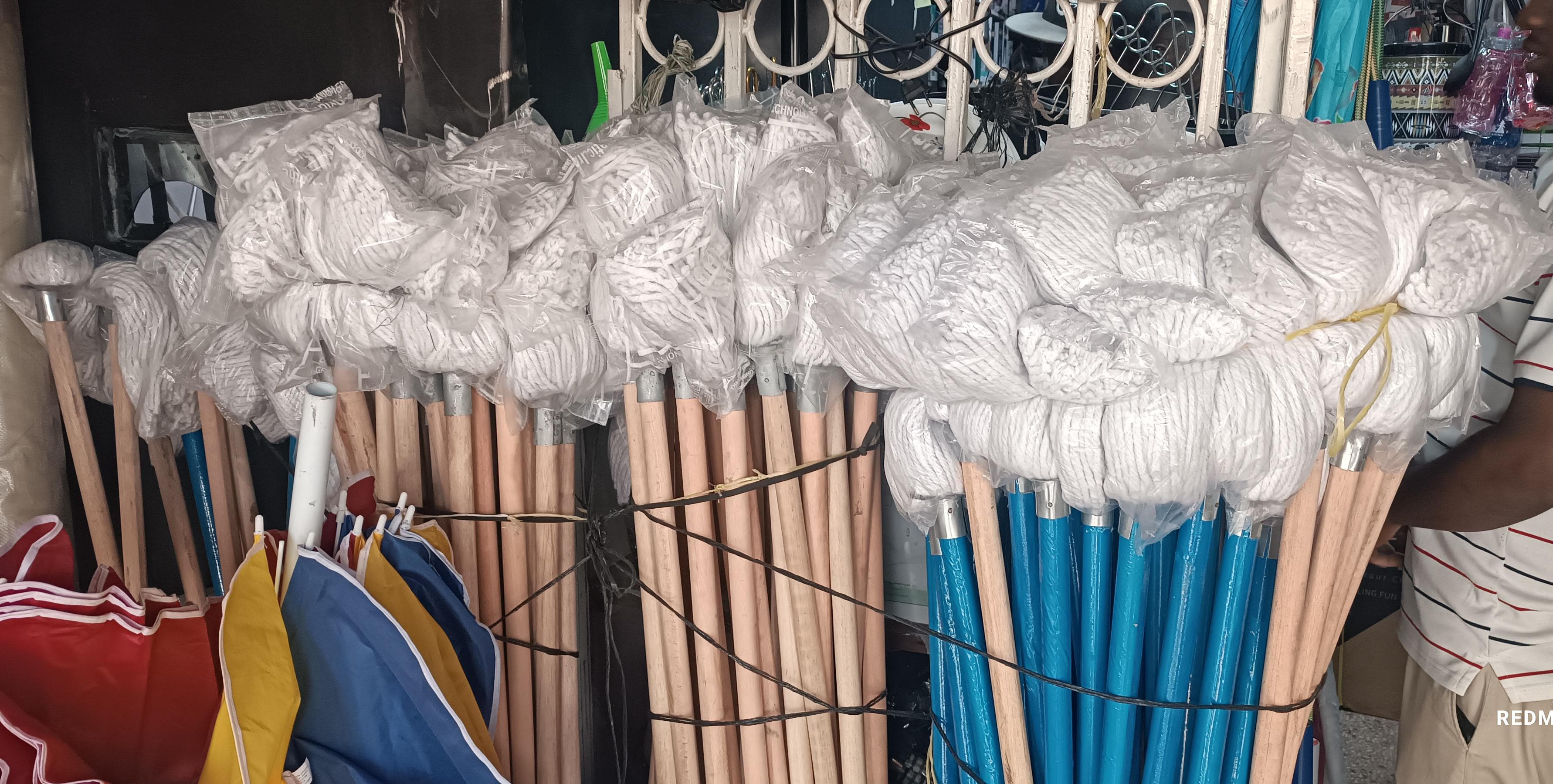 MOPPERS NOW AVAILABLE WELL PACKAGED EASY AND FAST CLAENING FOR  SELLING AT A WHOLASALE PRICES ONLY