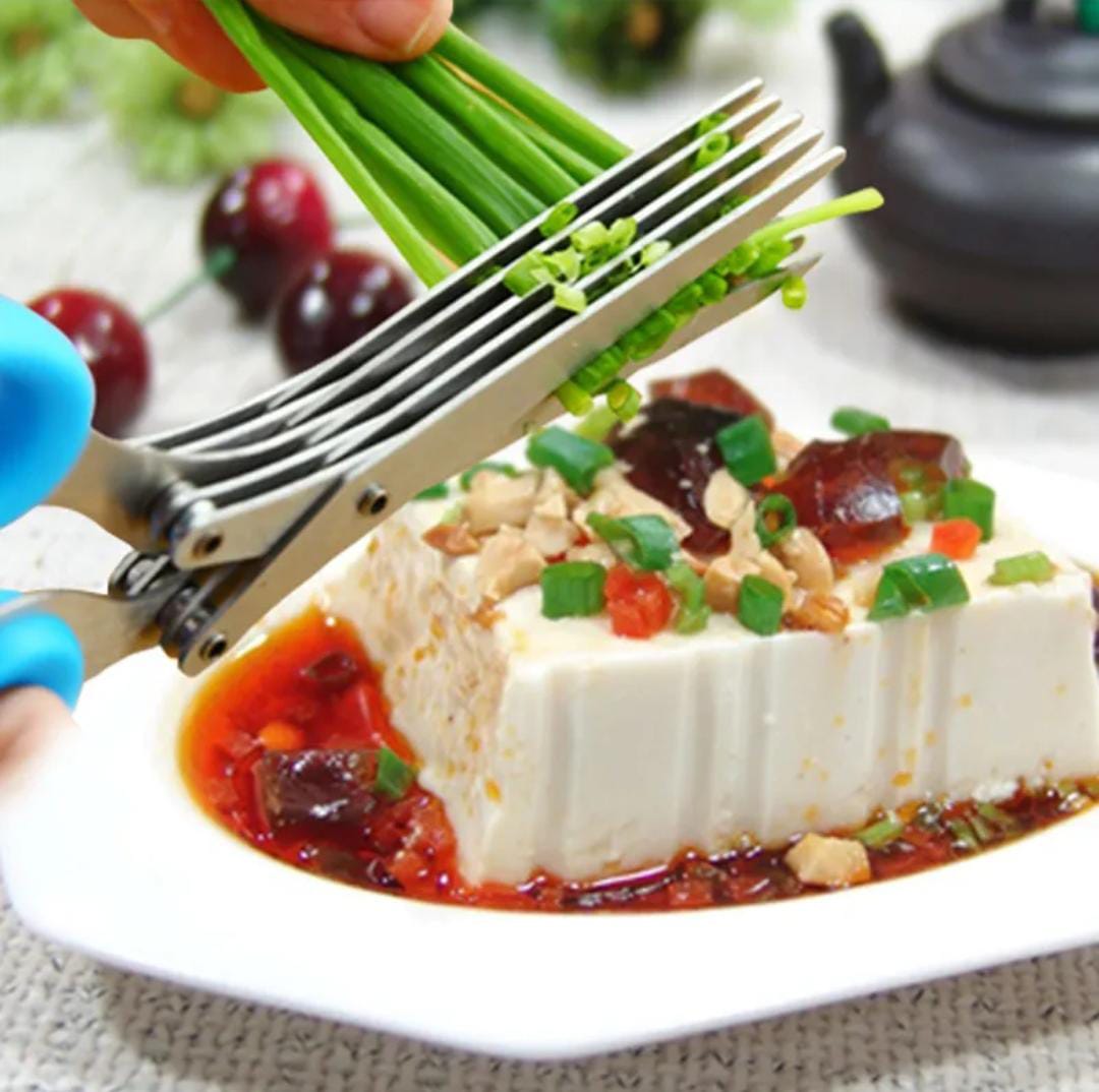 Multifunctional 5 Layer Herb Scissors Its multifunctional use will cut the food faster and better. Food will look better.PLS WATCH THE VIDEO BELOW ON HOW TO USE THIS KITCHEN SCISSORS