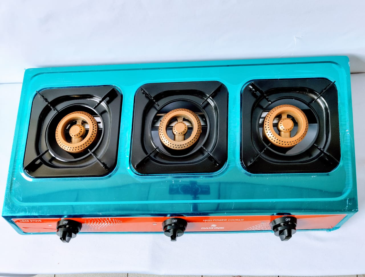 Rashink 3 burner stainless cooker 3 burners with auto ignition
Table top for easy cleaning
Low gas consumption for energy savings
Ergonomic knobs for easy operation
Removable drip trays for easy clean