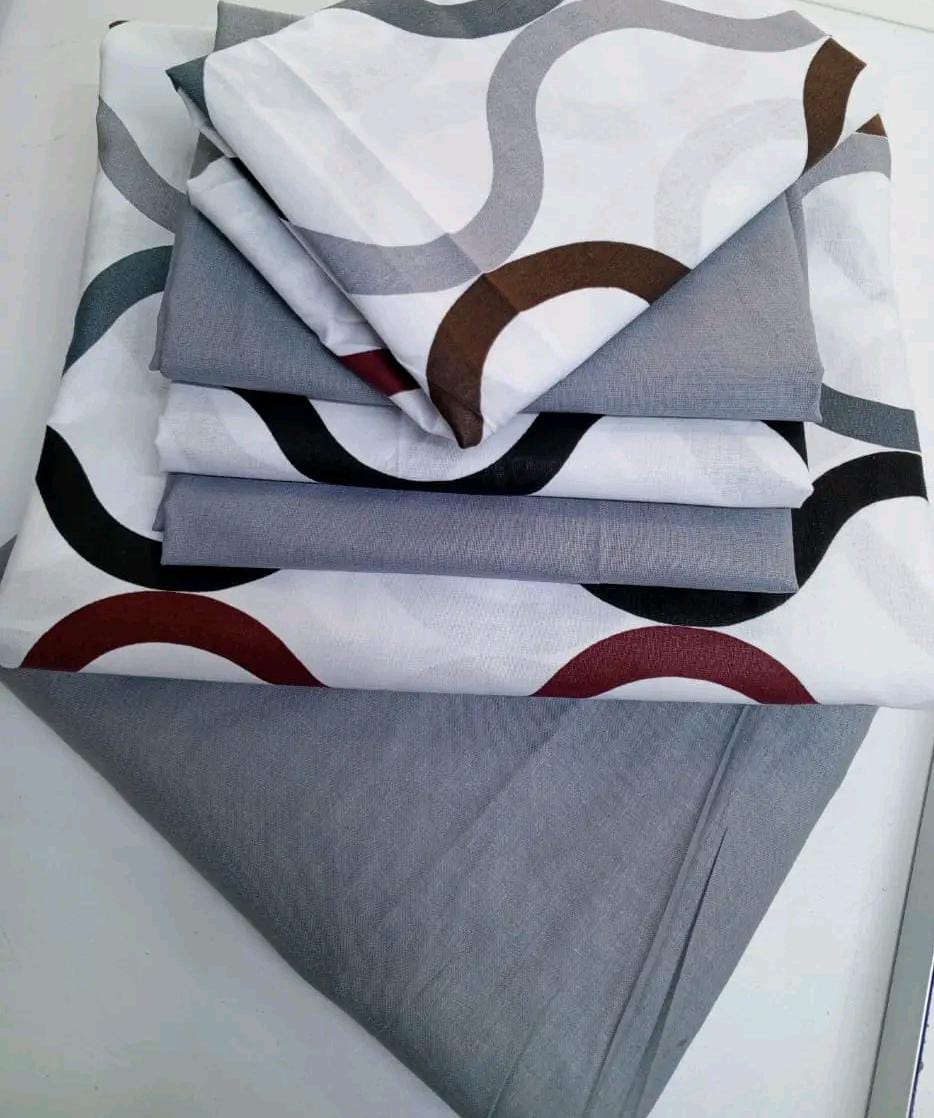 Mix and match bedsheets 2 pcs bedsheets 4 pcs pillow cases 6x7
▪️ Cotton