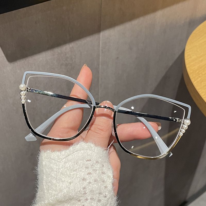 Metal Cat Eye Glasses Women Anti-Blue Light Eyewear New Fashion Polygon Ultra Light TR90 Transparent Optical Pearl Eyeglasses