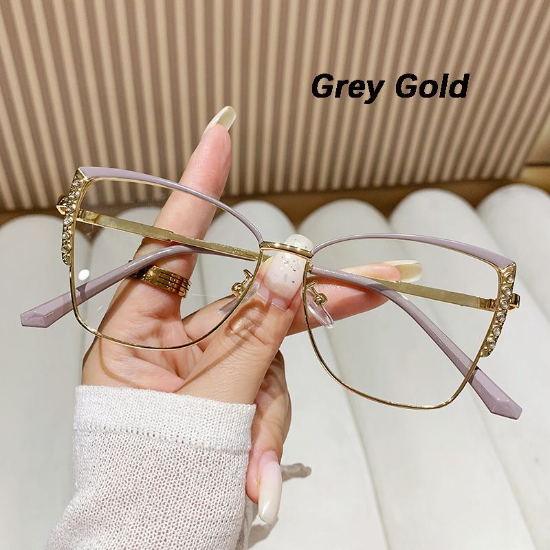 New Fashion Cat Eye Glasses Frame Women Outdoor Changing Color Photochromic Anti-Blue Light Eyewear Metal Changing Sunglasses