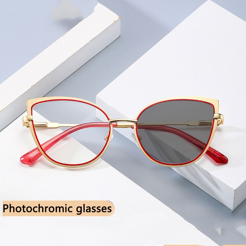 Fashion Cat Eye Glasses Ultra-light Glasses Frame Retro Photochromic Eyeglasses Anti-blue Light Eyewear Metal Color-changing