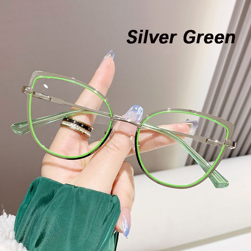 Fashion Cat Eye Glasses Ultra-light Glasses Frame Retro Photochromic Eyeglasses Anti-blue Light Eyewear Metal Color-changing