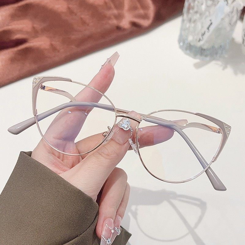 New Fashion Anti Blue Light Blocking Glasses Women Men Retro Cat Eye Frame Reading Computer Clear Lens Simple Female Eyeglasses