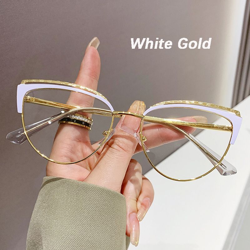 2024 Fashion Cat Eye Glasses Ultra-Light Retro Photochromic Eyeglasses Anti-Blue Light Eyewear Metal Color-Changing Eyeglasses