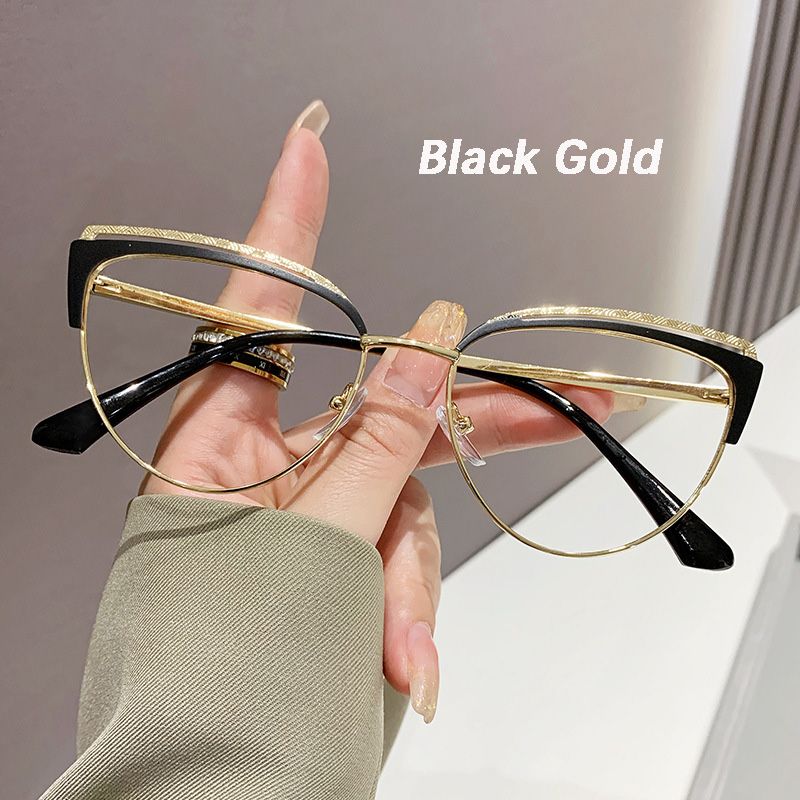 2024 Fashion Cat Eye Glasses Ultra-Light Retro Photochromic Eyeglasses Anti-Blue Light Eyewear Metal Color-Changing Eyeglasses