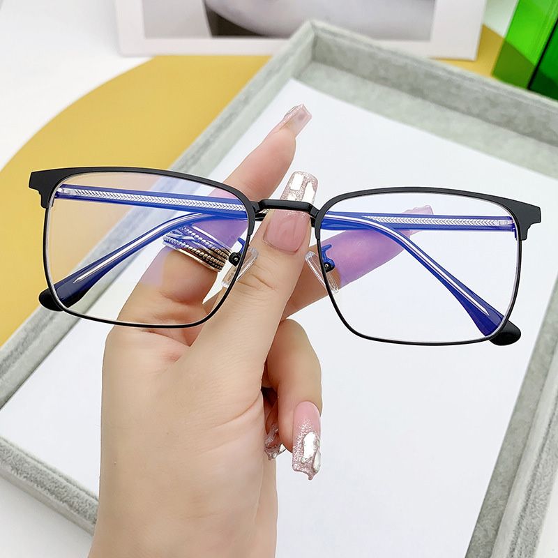 Fashion Square Plate foot steel sheet Glasses Frame For Men Clear Anti-Blu-Ray Eyewear Retro Men Optical Frame Computer Goggles