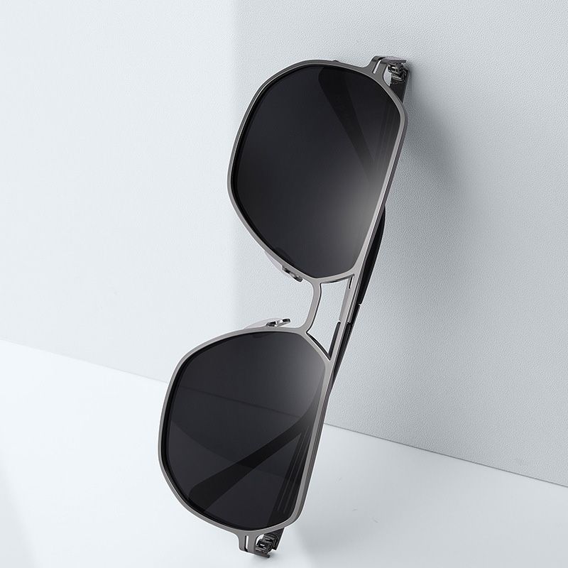 New Photochromic Sunglasses Men Polarized Driving Chameleon Glasses Male Change Color Brand Design Sun Glasses Driver's Eyewear