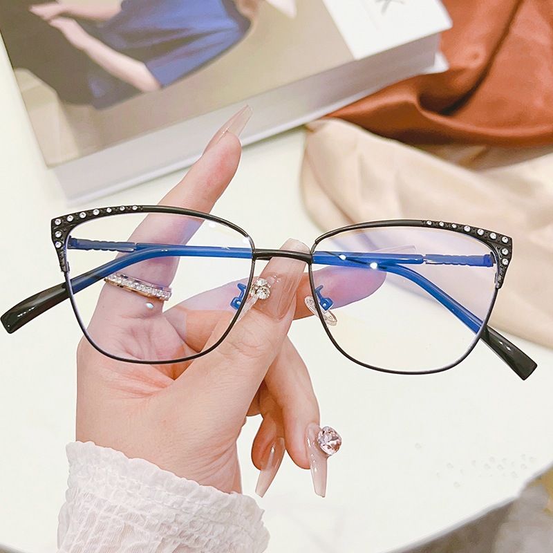New Fashion Cat Eye Eyeglasses Frame Tide Luxury Unisex Glasses Students Anti-blue Light Myopia Glasses Shiny Flat Eyewear ﻿