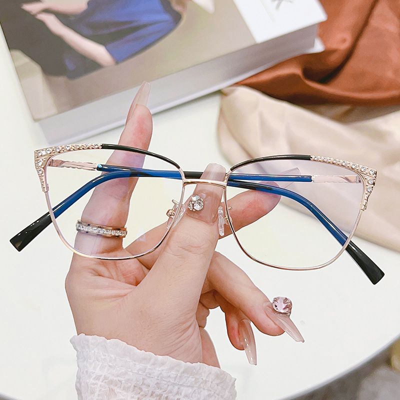 New Fashion Cat Eye Eyeglasses Frame Tide Luxury Unisex Glasses Students Anti-blue Light Myopia Glasses Shiny Flat Eyewear ﻿