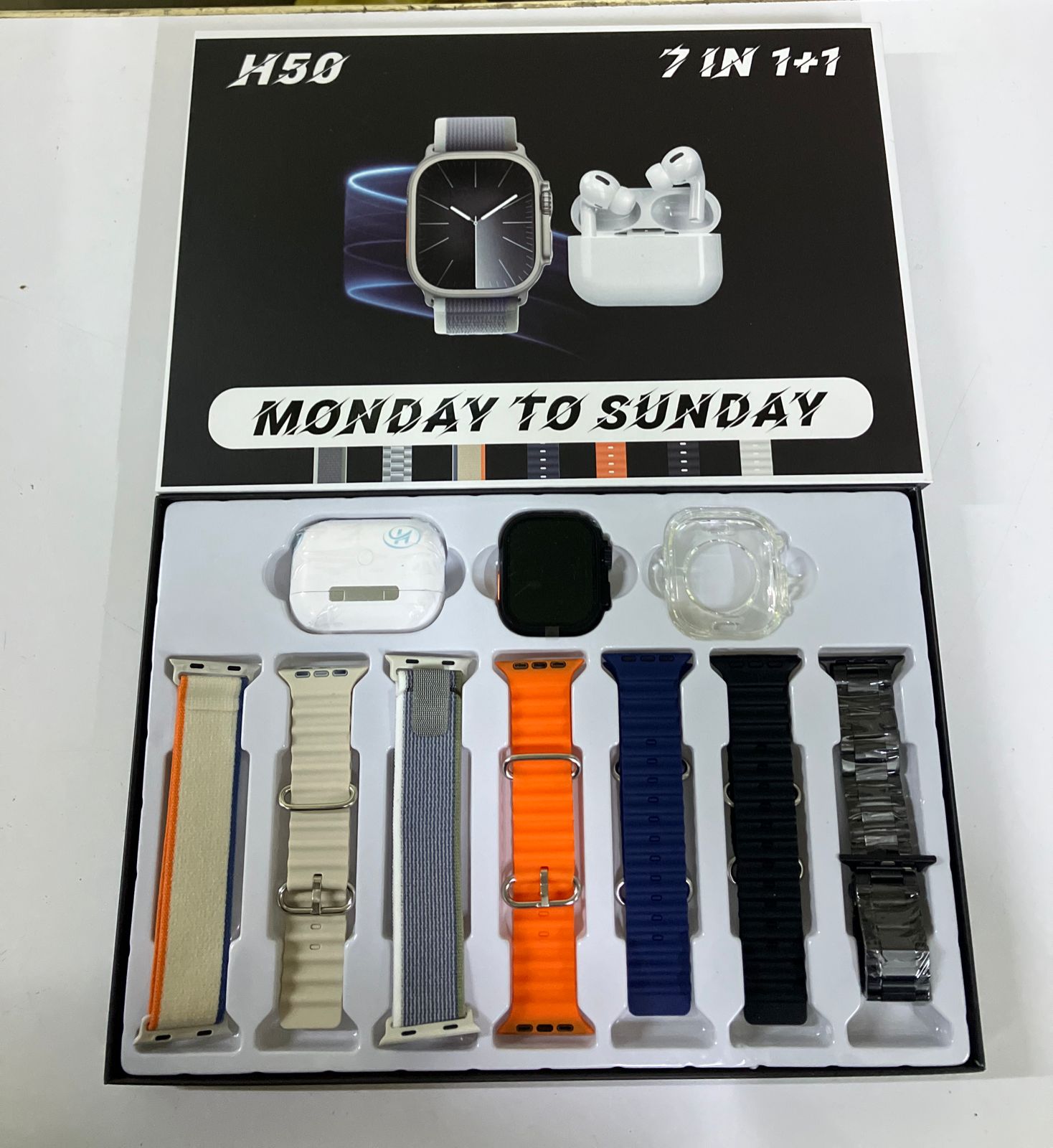 H50 Ultra Smart Watch with Bluetooth wireless earphonesHeart Rate MonitorBlood Oxygen Monitor,
🗝️Sleep Monitor,
🏃‍♀️Blood Pressure Monitor,
🗝️Blood Sugar Monitor

🥏Be in control of your