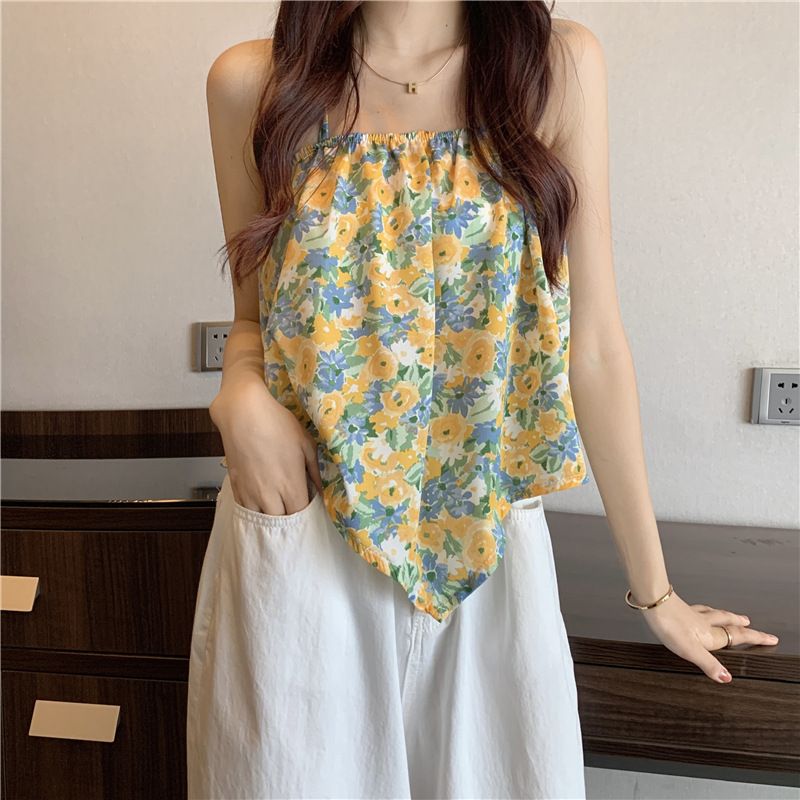 Floral hanging neck small camisole undershirt female inner summer 2024 new loose design sense niche outside wear top tide