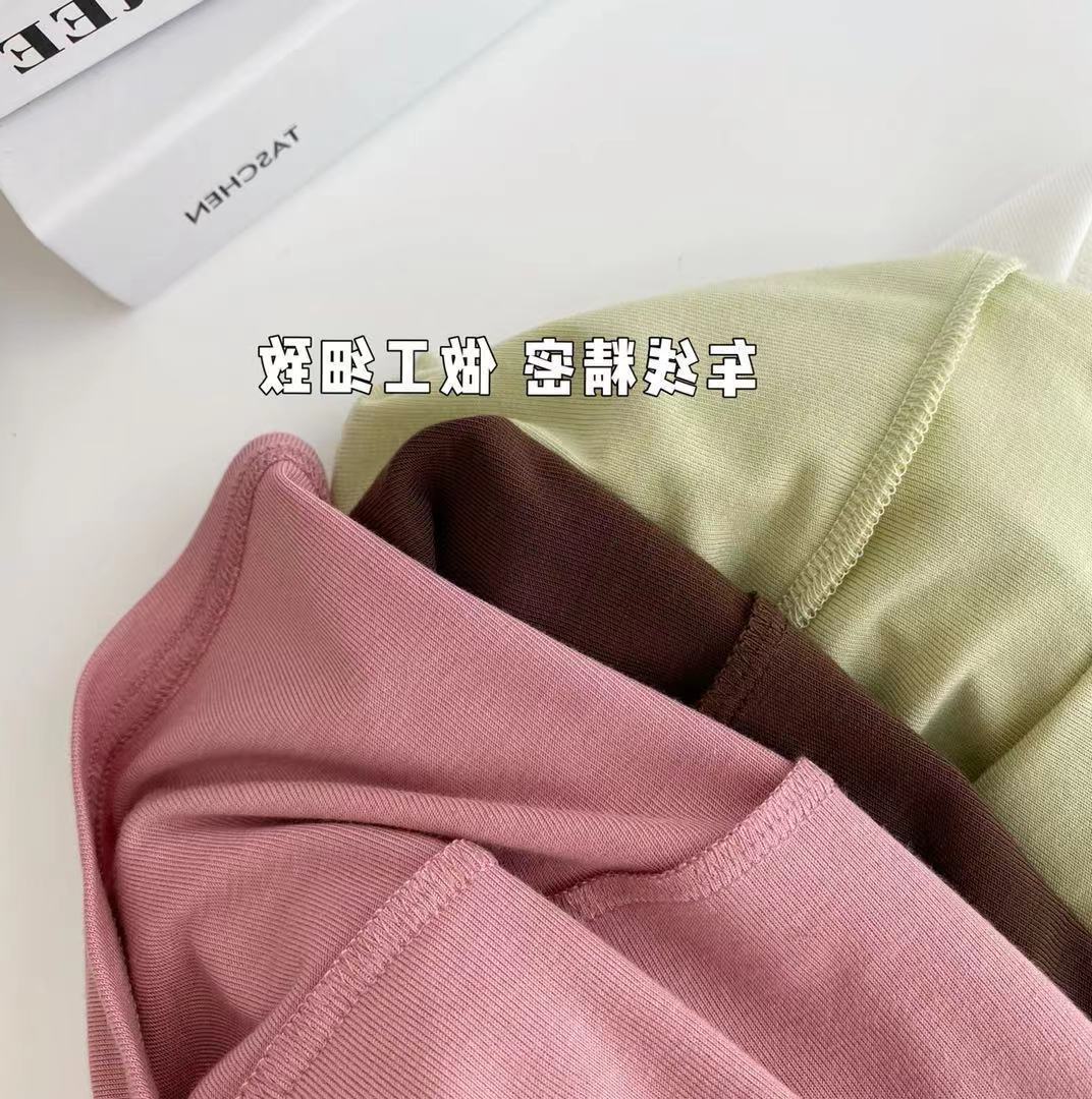 2pcs French niche design sense exposed collarbone square neck short-sleeved T-shirt female summer 2024 new tide cool sweet spicy girl tops