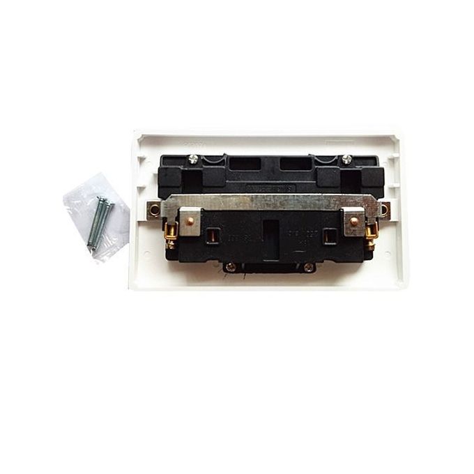 Double/Twin Wall Socket Box 250V 13A