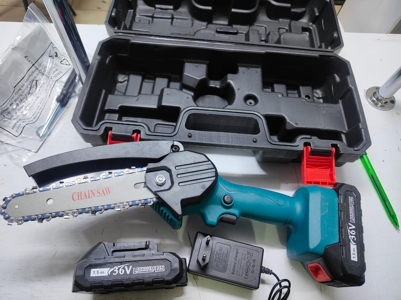 36v cordless chain saw