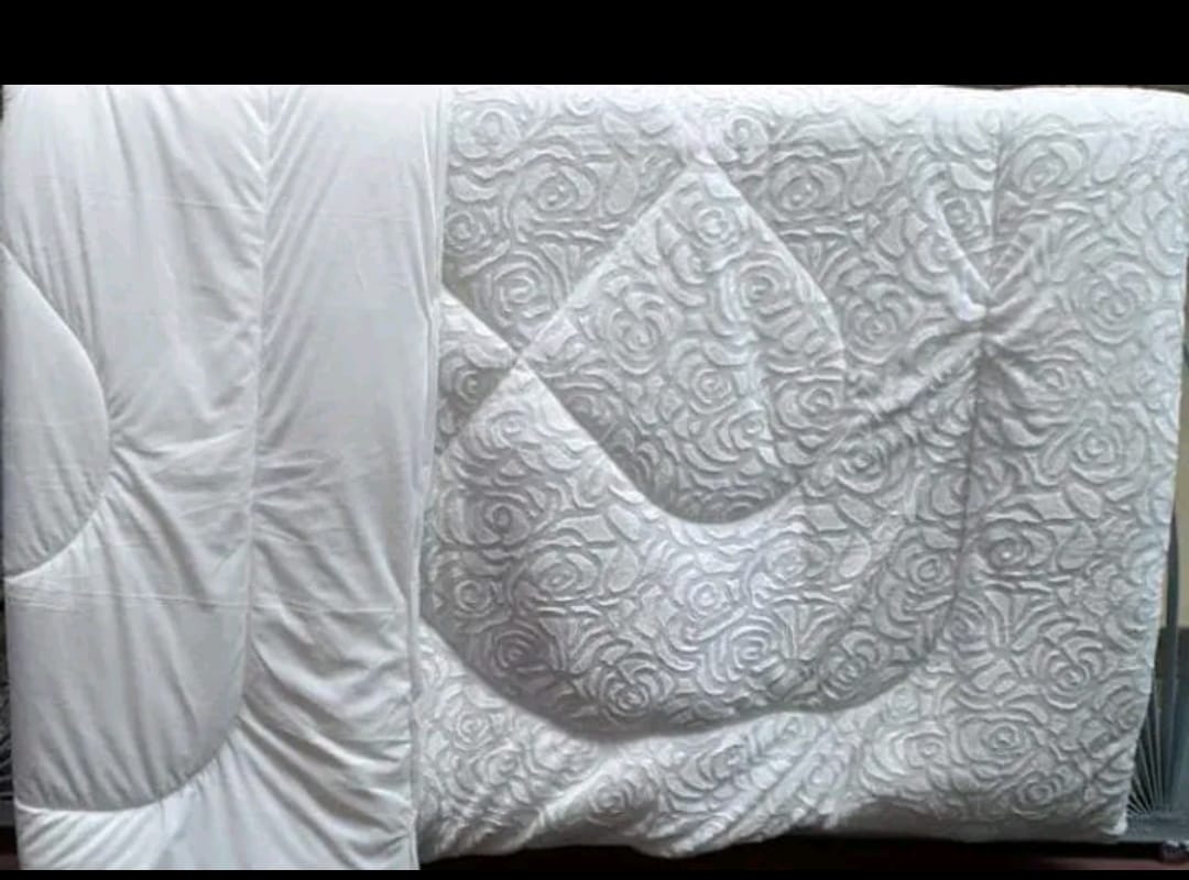 Warm soft Velvet Blanket Shiny Velvet Duvet Blanket Luxurious Single Velvet Blanket 5*6 1Pc