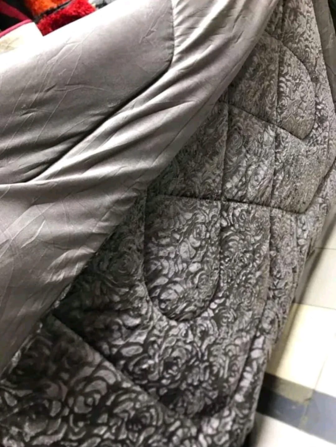 Warm soft Velvet Blanket Shiny Velvet Duvet Blanket Luxurious Single Velvet Blanket 5*6 1Pc