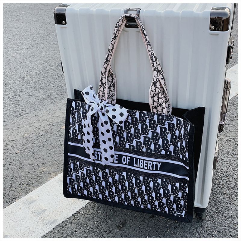 Exquisite Workmanship Canvas Shoulder Large Capacity Silk Scarf Women's Casual Tote Bag