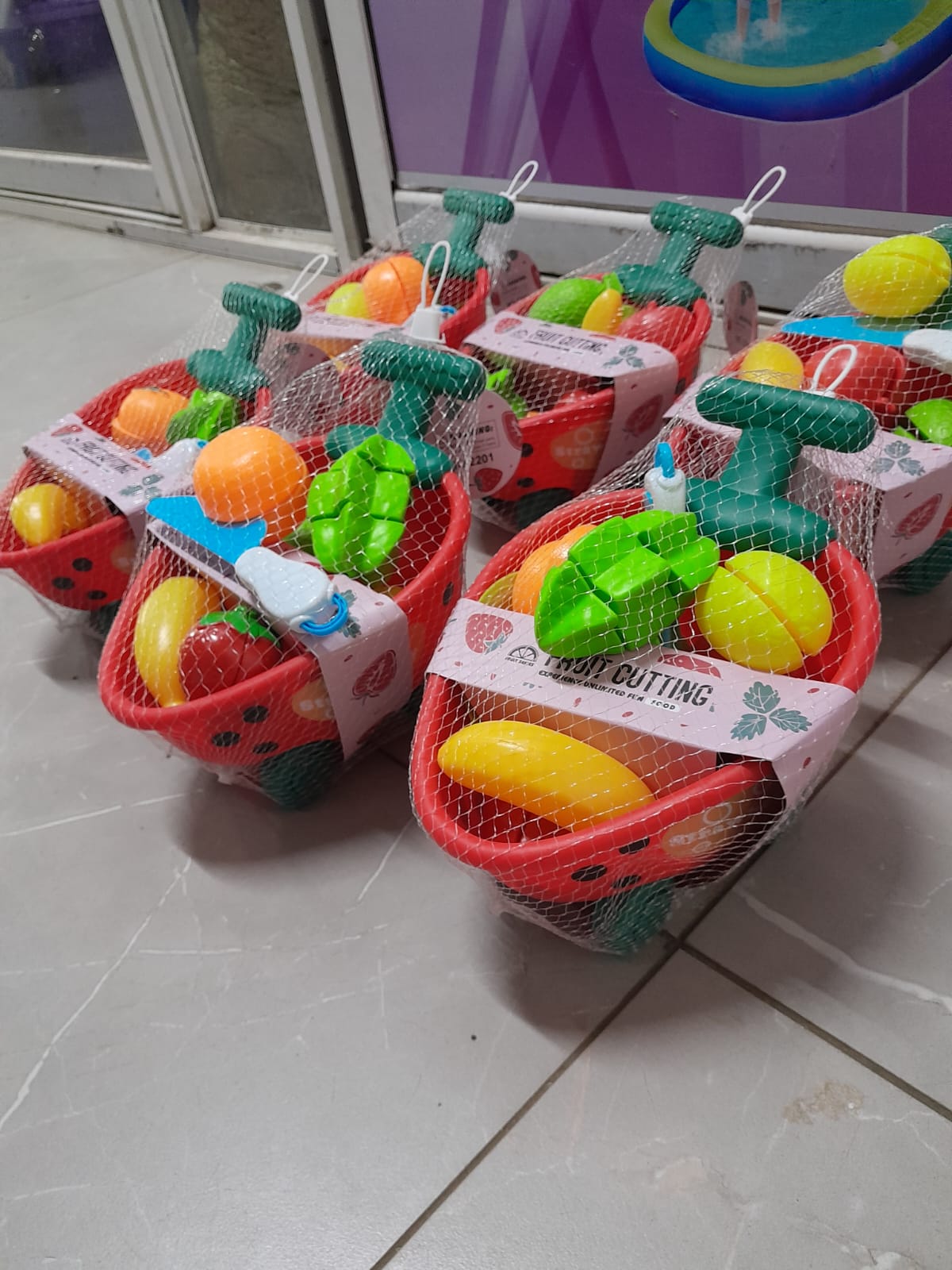 Beach toys/ garden wheelbarrow tools
Doll accessories