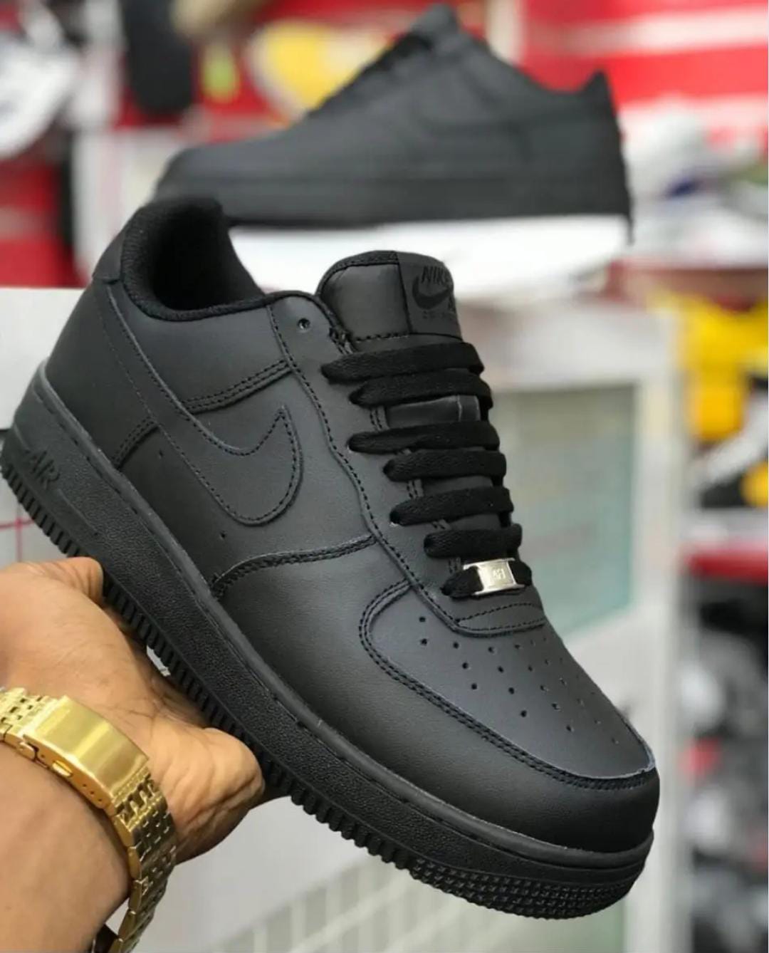 AIRFORCE 1 BLACK HARD LEATHER UNISEX 37-45 Authentic