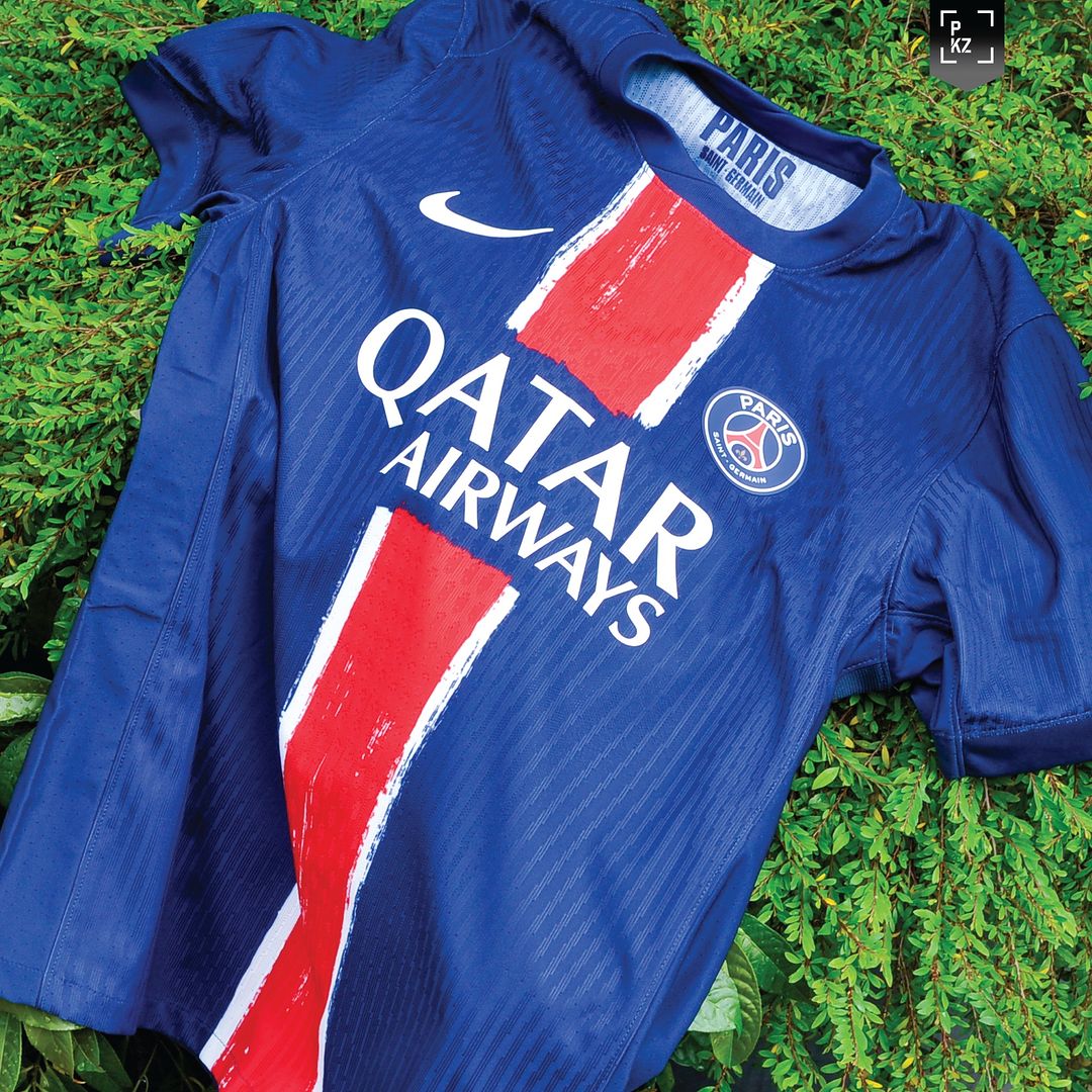 PSG 24/25 Home Kit Authentic Jersey Kit Fan Version