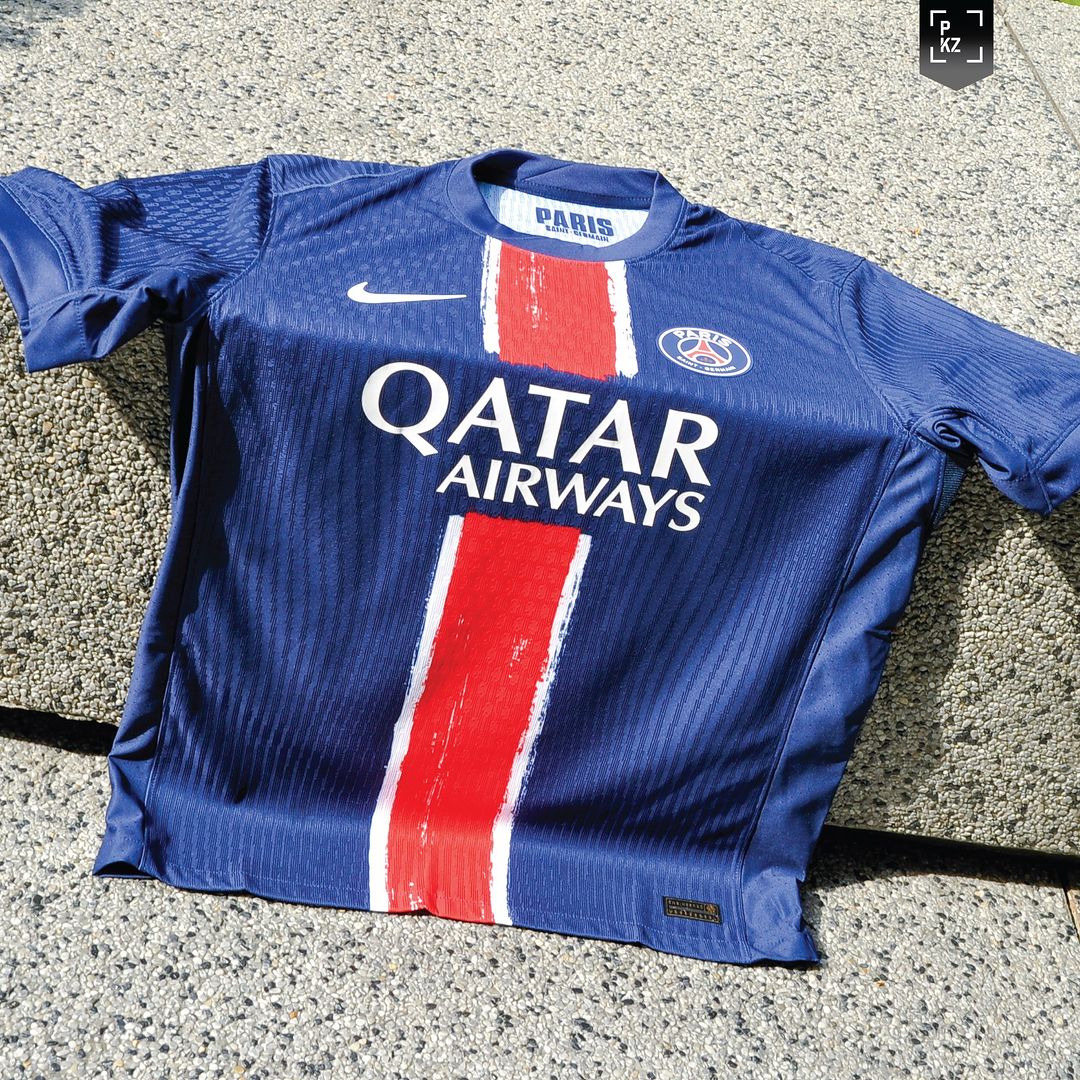 PSG 24/25 Home Kit Authentic Jersey Kit Fan Version
