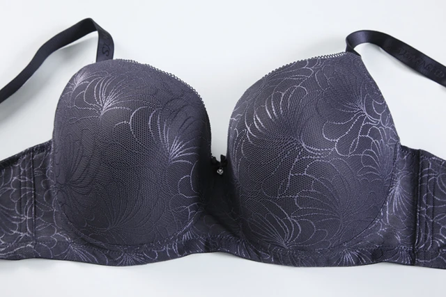 Push up bra with underwire, CUP D