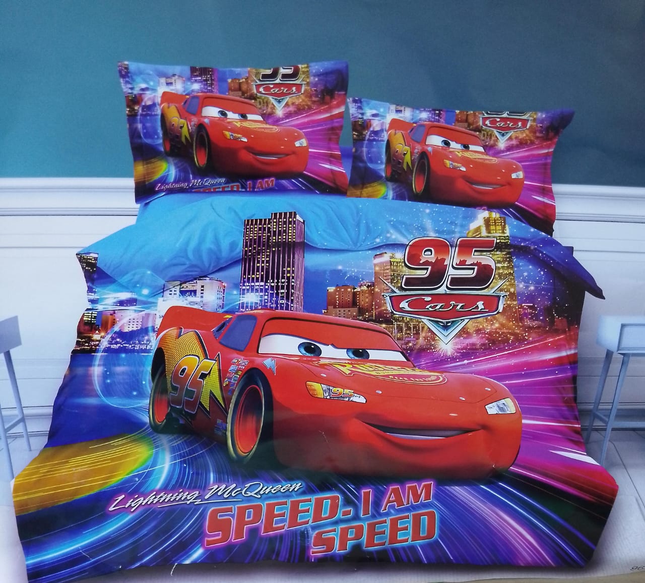 Cartoon theme duvets 4 by 6; The duvet is warm and elegant. It is cartoon themed and thus bringing about a fun and kiddish feeling to your child's bedroom.