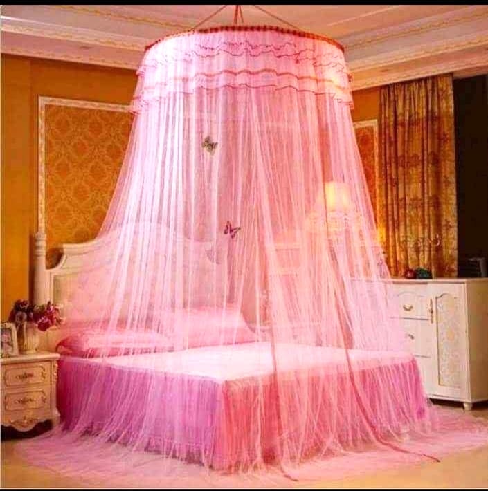 Round Double Decker Mosquito Net  durable, easy to assemble and comfortable.