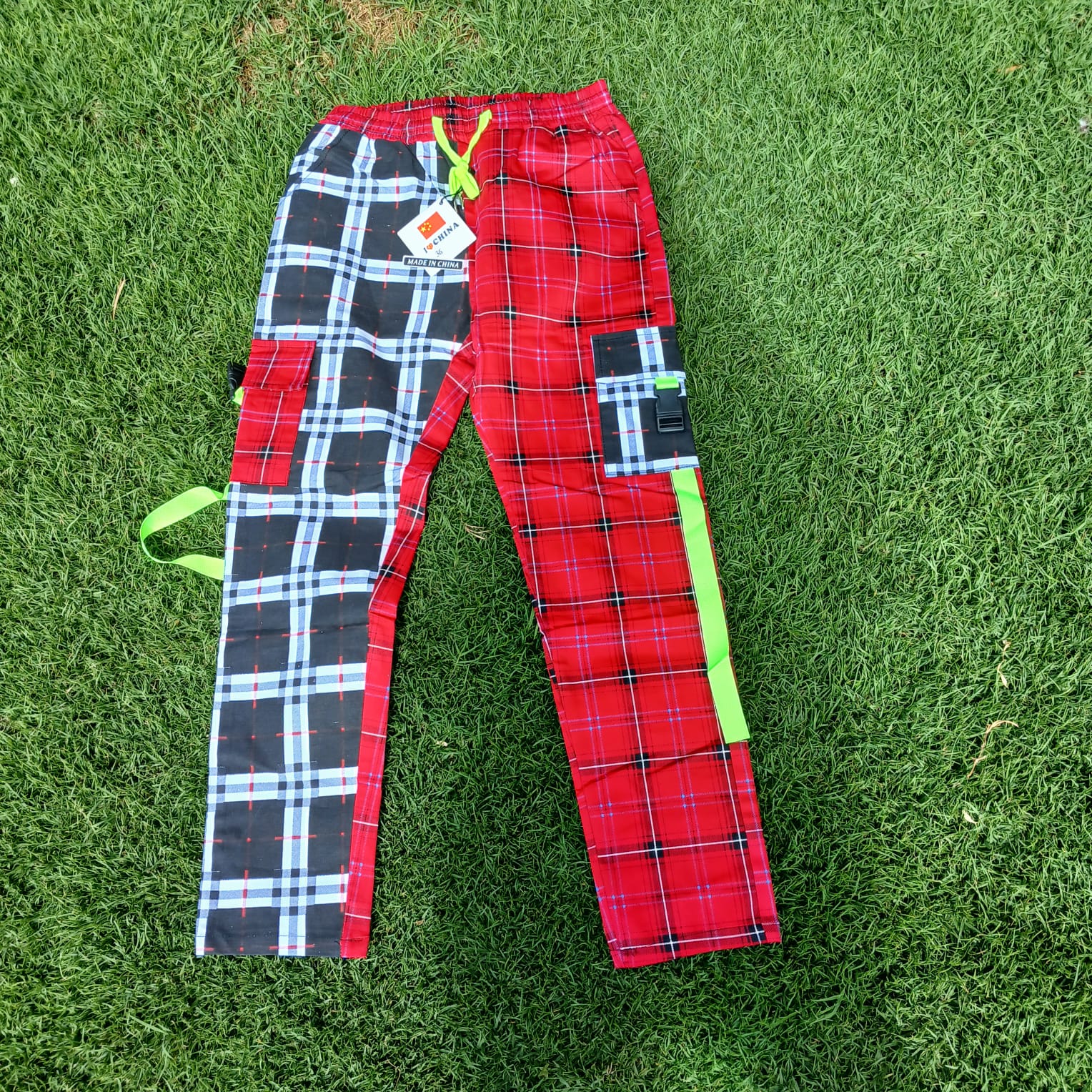 unisex hippopSummer Zipper Pockets Cargo Pants Casual Sports Slim Pants Joggers for both ladies and men/black and red striped  as picture