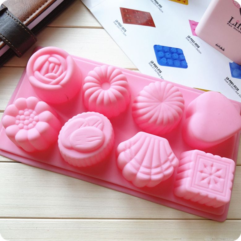 Silicone Cake Mold 8 Even Flower-shaped Right Lower Love Ice Cream Mold Pudding Ice Cream Moon Cake Mold