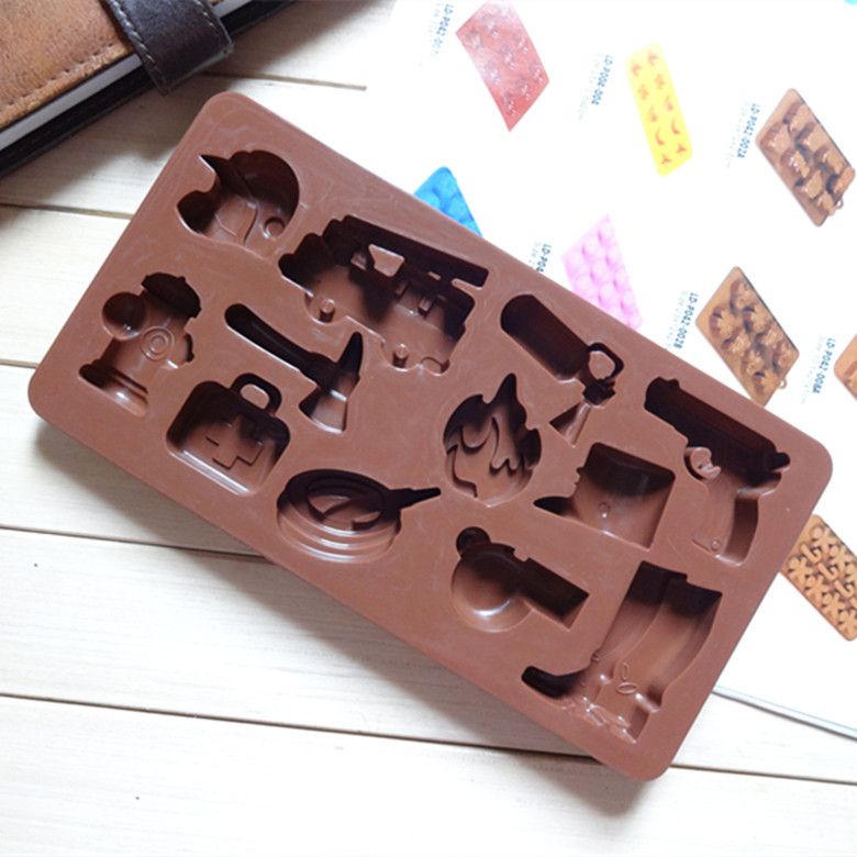 12 Even Fire Hat Fire Extinguisher Whistle Fire Hydrant Silicone Tool Silicone Cake Mold