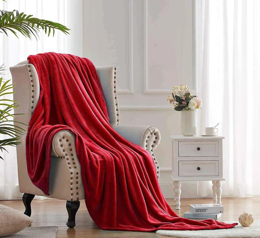 Plain fleece blankets Super soft and cozy:  soft fleece throw blanket  plush offers you fabulous senses of softness. Enjoy the ultimate fluffy and fuzzy feel and curl up with this blanket for unmatch