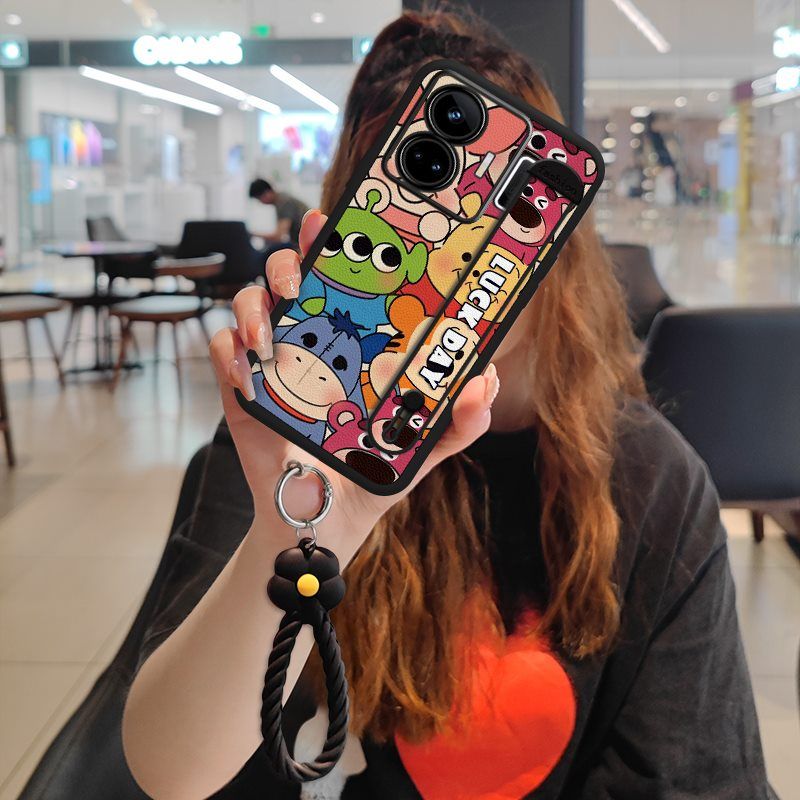 Wrist Strap Silicone Shockproof Bumper Phone Case For OPPO Realme GT Neo 5/ Realme GT3, Cute Young Fashion Protective Case