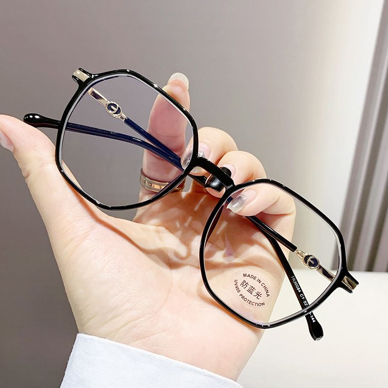 New Anti-blue Light Literary Retro TR Metal Hybrid Glasses Frame Men and Women With the Same Paragraph Flat Glasses