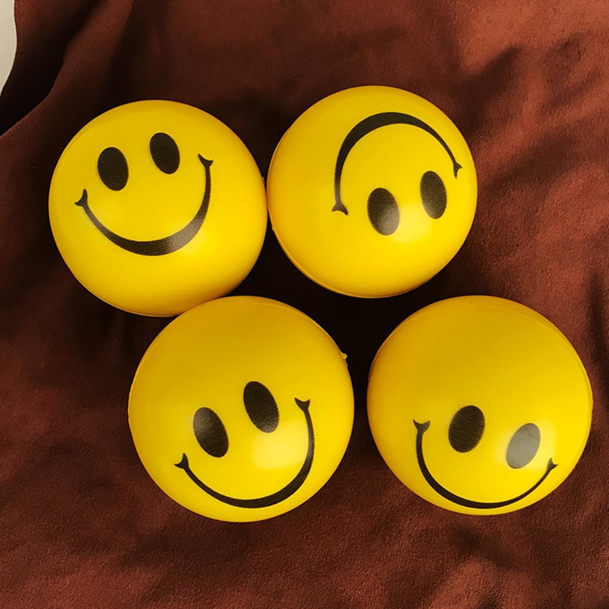 Face Smile Stress Ball - Smiley Squeeze Ball | Hand Exercise | Stress Relief Ball | Perfect for Relieving Anxiety 6.5cm | Yellow |