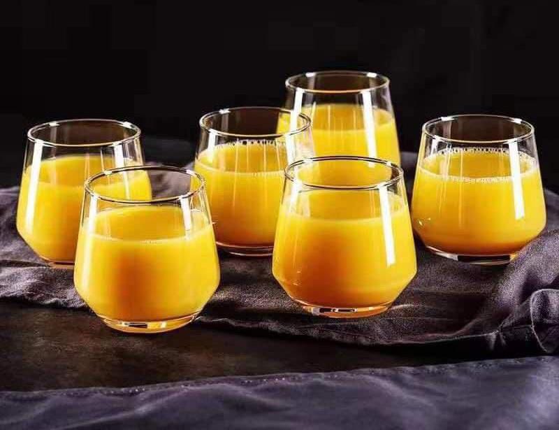 6 pc canvas glass The package contains one piece of glass jug with lid and 6 glass set. Strong glass with elegant finish touch design, glasses designs allows firm grip to avoid slip off hand and to as