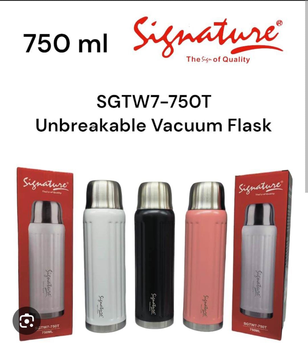 Signature 750ml flask Stainless steel drink bottle keeping hot and cold airless thermal cup
Safe stain-resistant,no odors
No matter where you are, build a healthy life with a water bottle
750ml Capaci