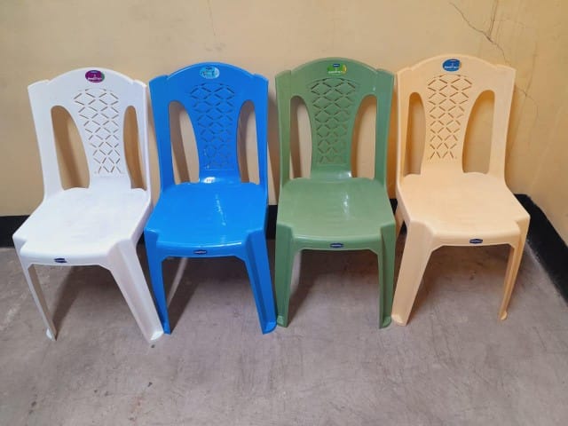 Kenpoly Plastic Chair Without Armrest- It is easy to maintain as well as it's durability will give you maximum usage duration. It is comfortable and known for its height adjust-ability and high qualit