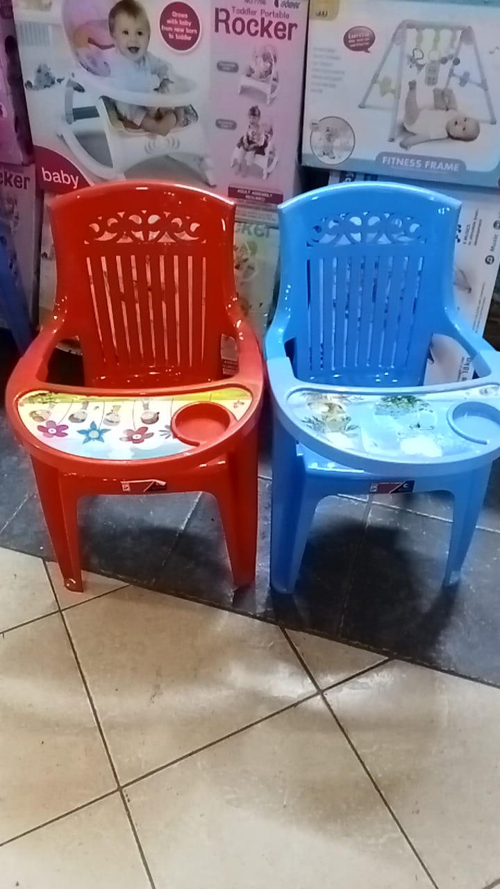 1pc 2 in 1 kids chair high-quality grade plastic material that is very strong and resistant to tear & Wear.