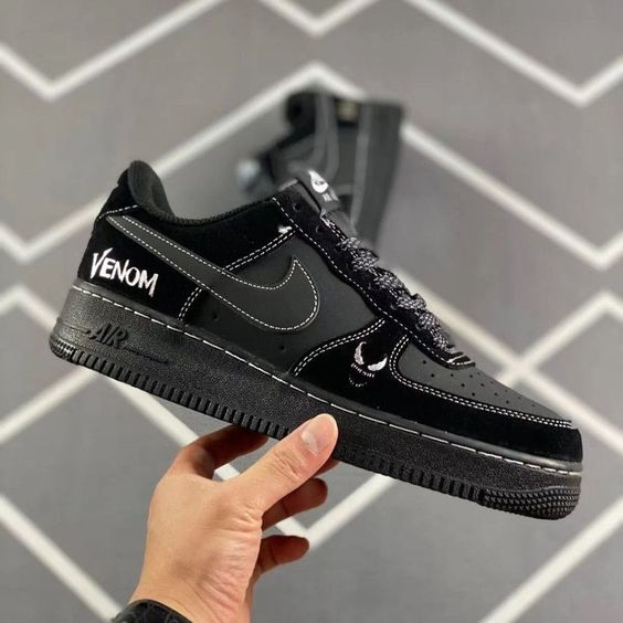 ORIGINAL AIR FORCE 1 VENOM BLACK, AIRFORCE 1, FASHIONABLE SNEAKERS, UNISEX, COMFY