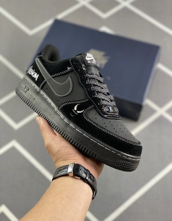 ORIGINAL AIR FORCE 1 VENOM BLACK, AIRFORCE 1, FASHIONABLE SNEAKERS, UNISEX, COMFY