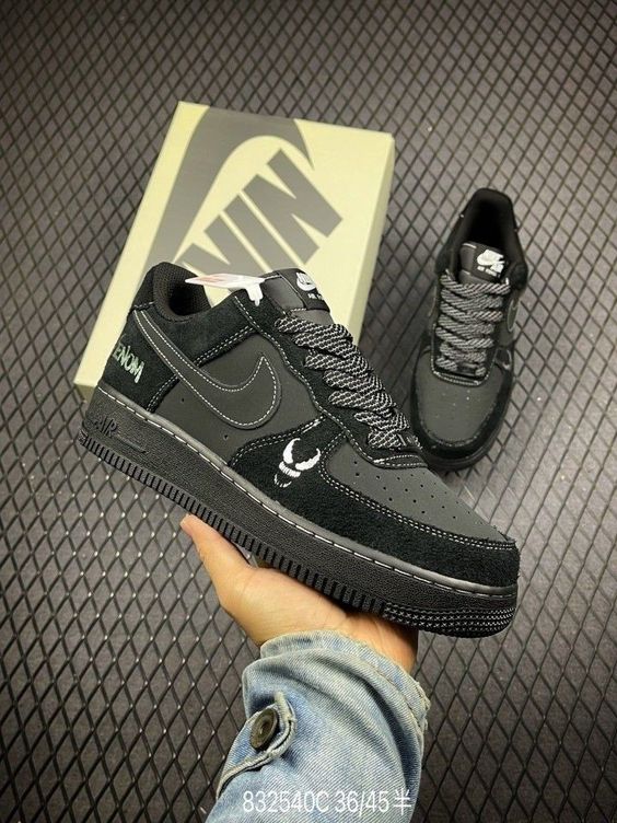 ORIGINAL AIR FORCE 1 VENOM BLACK, AIRFORCE 1, FASHIONABLE SNEAKERS, UNISEX, COMFY