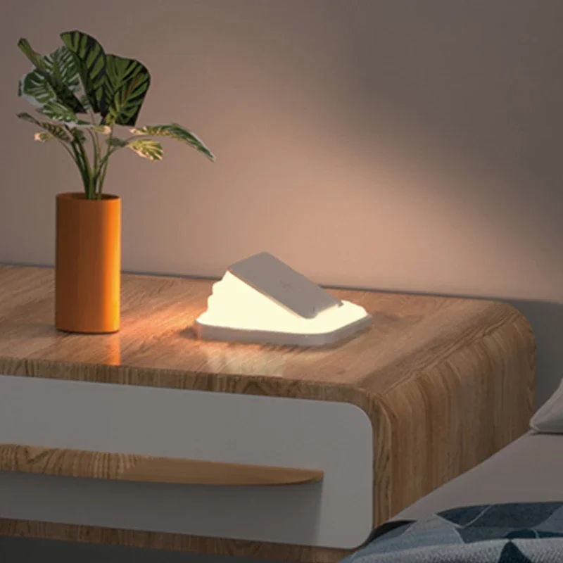 Wireless atmosphere lamp Desk Night Light USB Rechargeable Portable Wireless Charging Foldable Light Atmosphere Bedroom Bedside Table Lamp Novelty Lighting