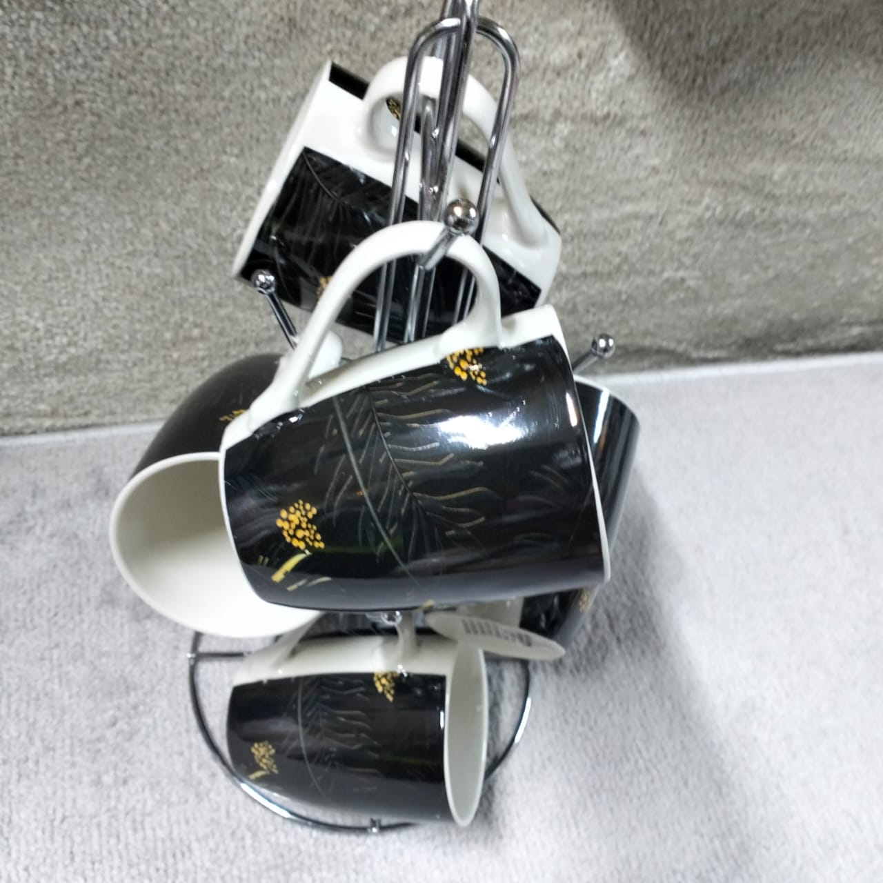 Ceramic Beautiful And Classy Mugs/Cups For Tea/Coffee-Set(6). Made with thick comfortable grip ergonomic handles Quality Chip resistant ceramic material Each diner style coffee mug is made of premium