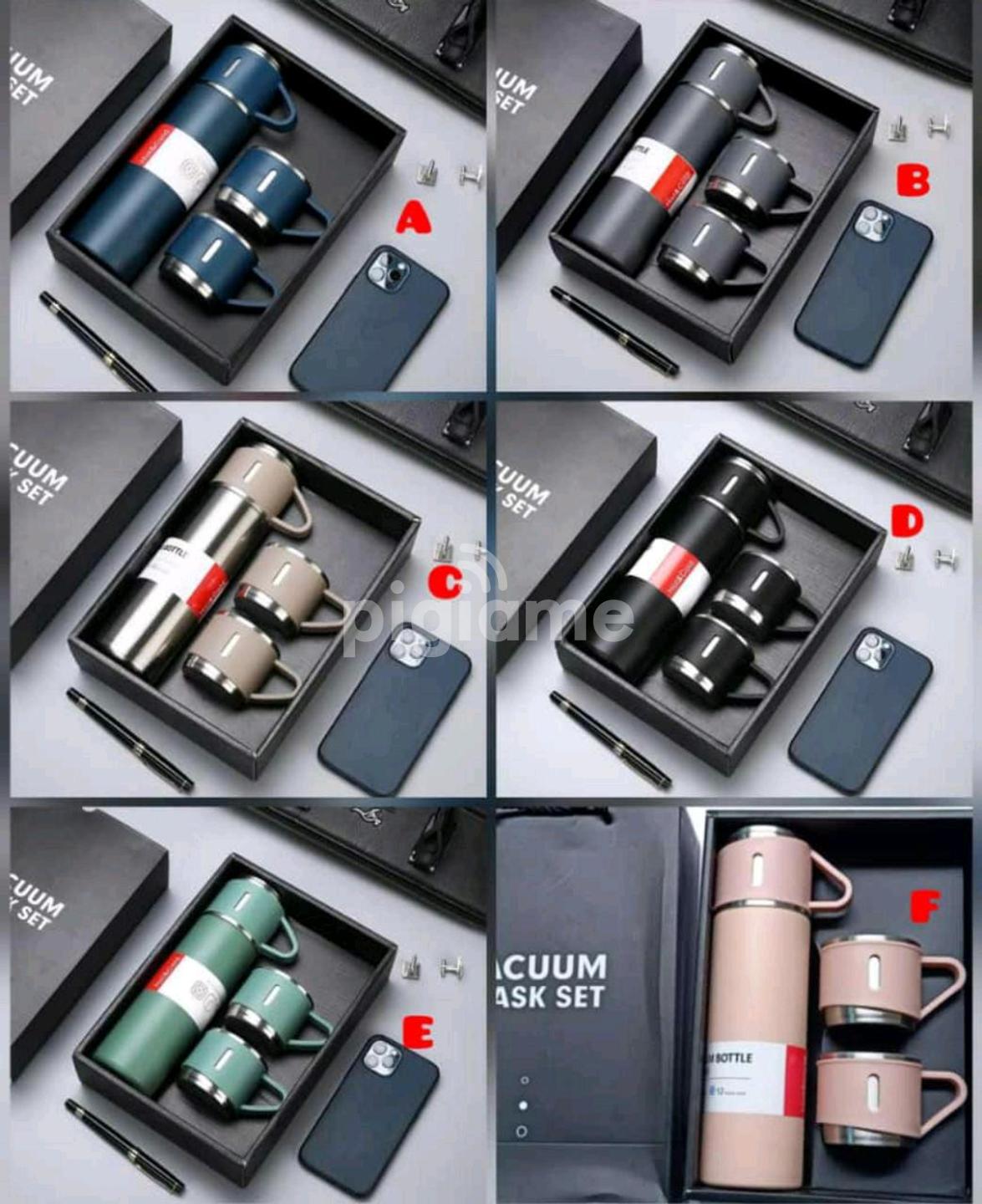 Thermo Water Bottle gift pack 500ml thermocup , lid + 2cups metallic  water bottle Gift Pack