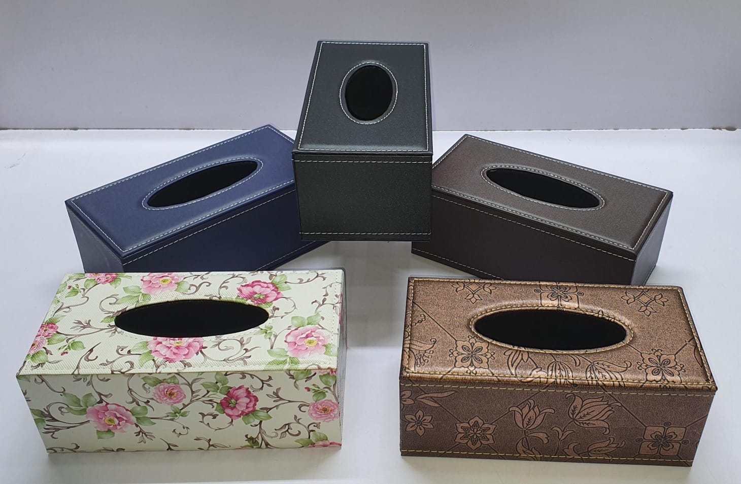 Leather box serviet holder with magnetic lock aesthetic and durable