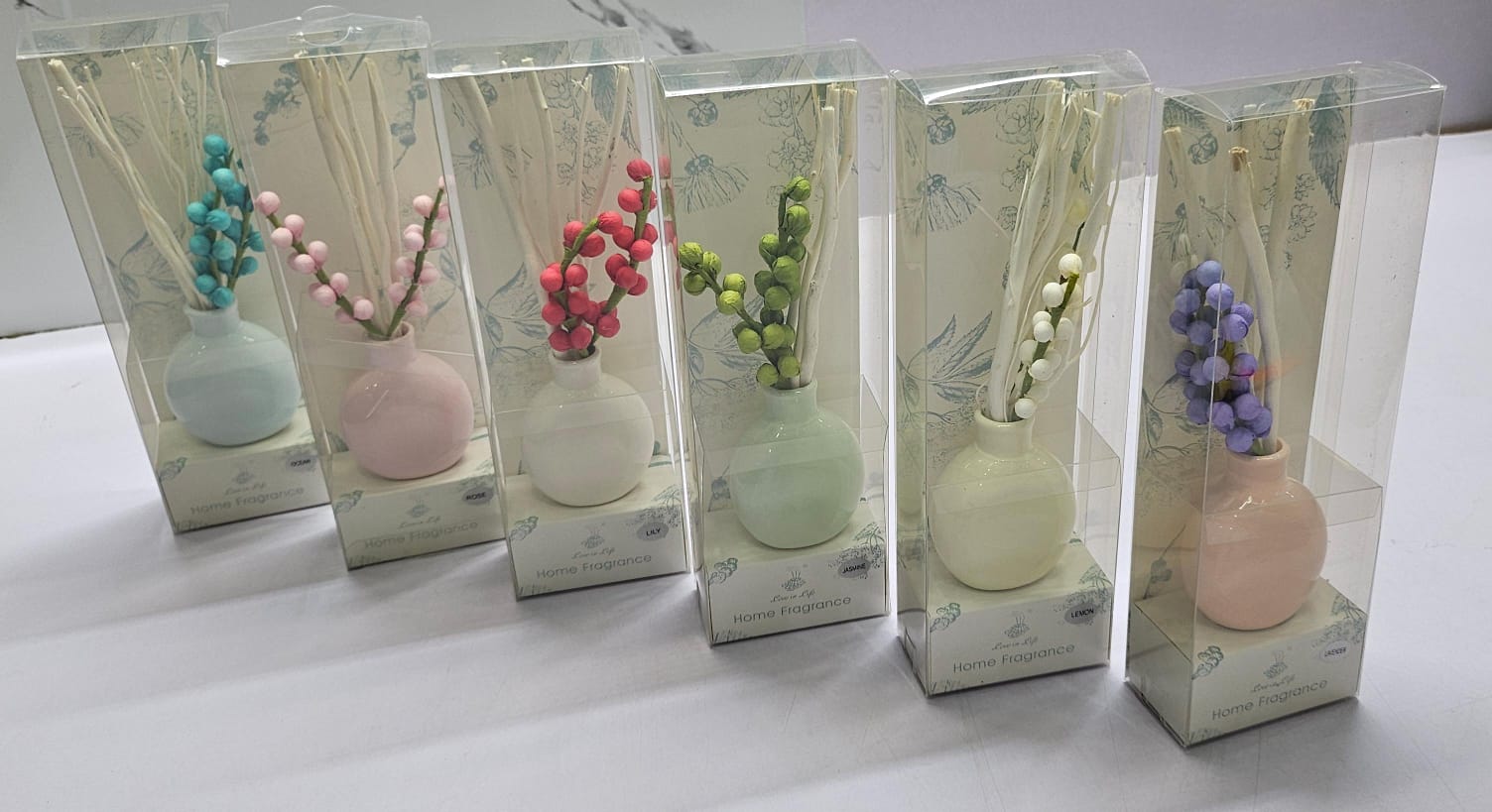Decorative flowers &ceramic vase Reed diffuser  with 50ml long lasting essential oil LAVENDER,LILY,OCEAN,ROSE,JASMINE